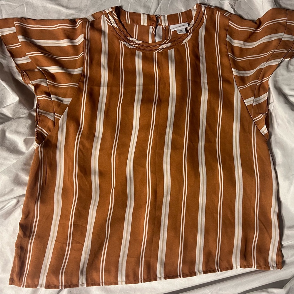 Liz Claiborne Brown Tan White Striped Short Flutter Sleeve Round Neck Top Medium